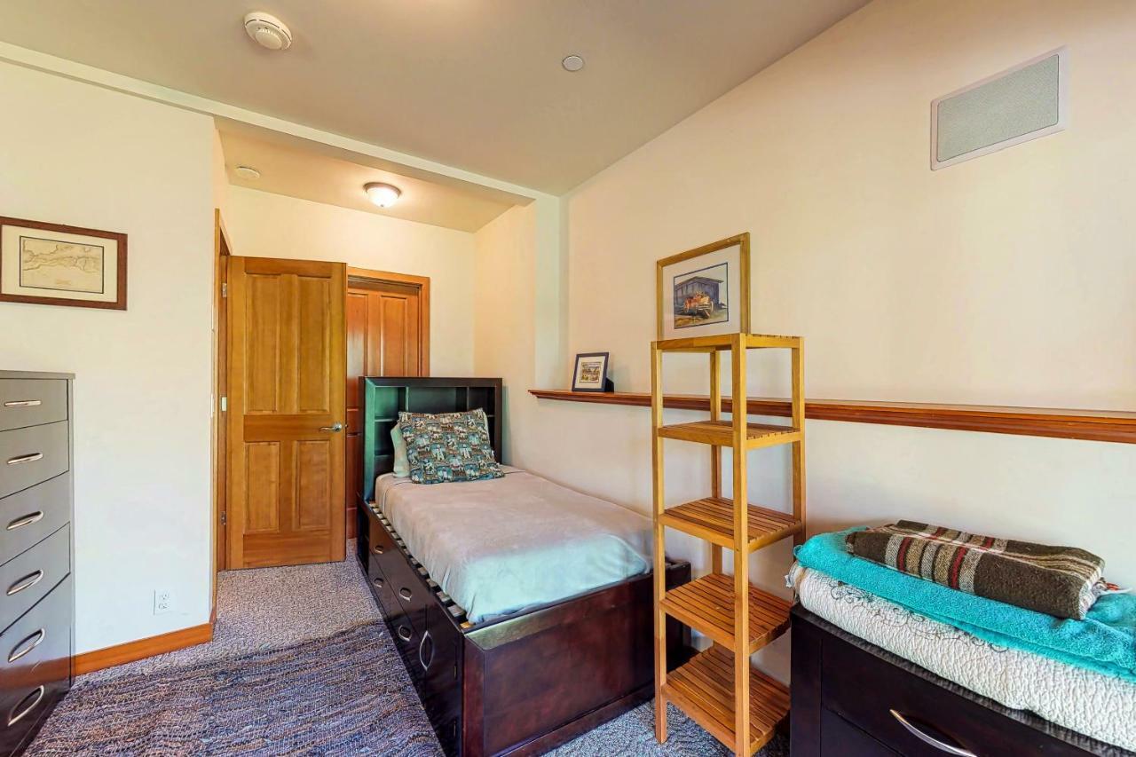 Lake Stevens Woodland Hideaway In The Hills 빌라 외부 사진
